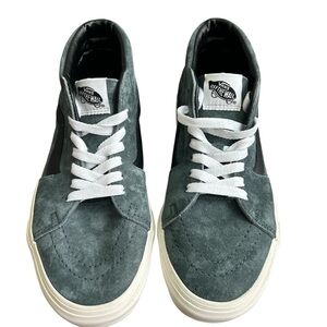 Vans unisex Black and Gray Suede Sneakers